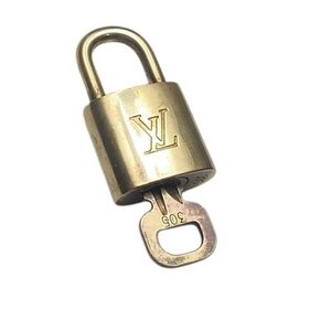 Authentic Louis Vuitton Lock and Key #305